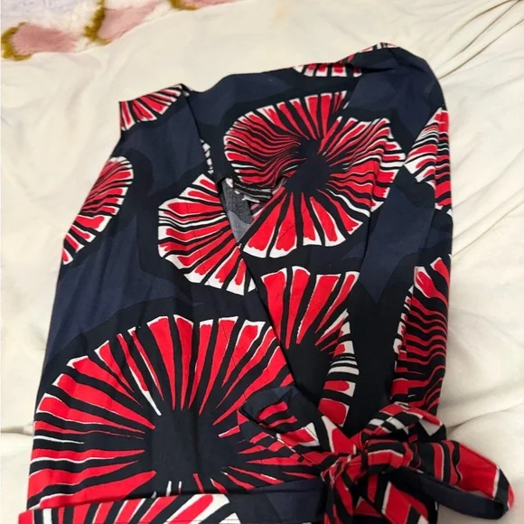Marimekko x Mika Piraines Navy Dress with Red & White Graphic Floral Print 36/8 - Picture 2 of 6
